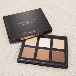 SOLD - ABH Contour Cream Kit